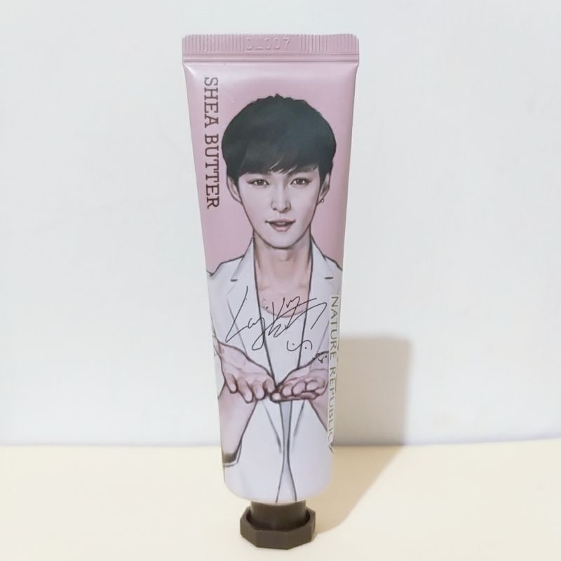 EXO-M 張藝興 Lay 韓國Nature Republic護手霜