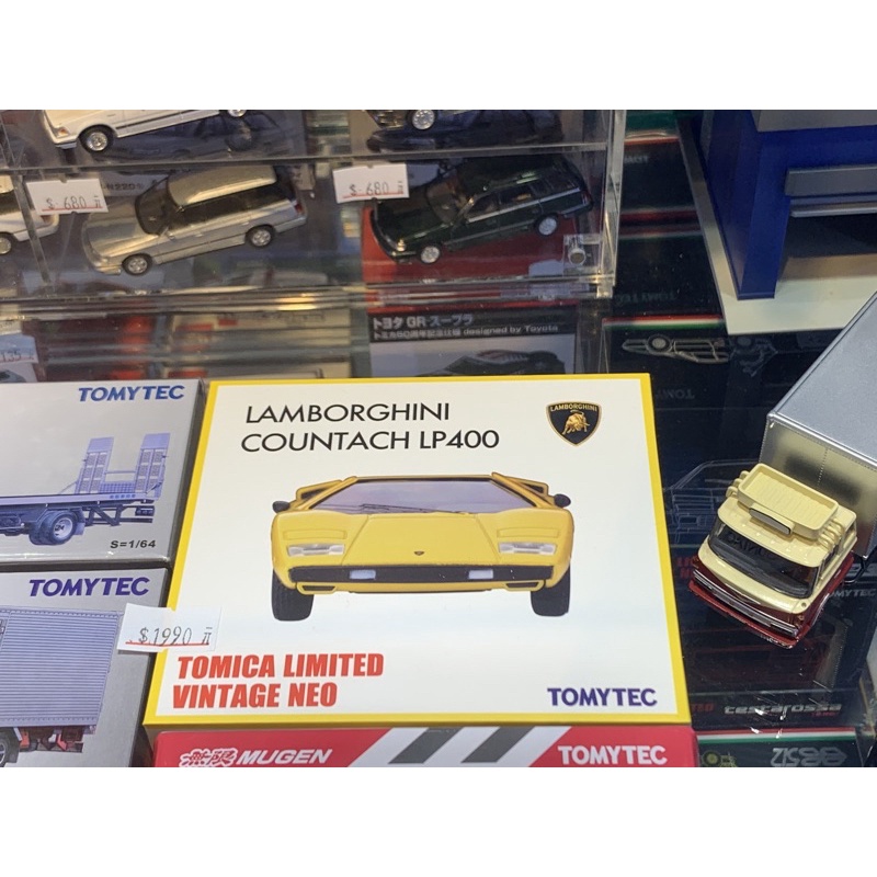 Tomytec TLV 1/64 Lamborghini Countach LP400 黃 全可開