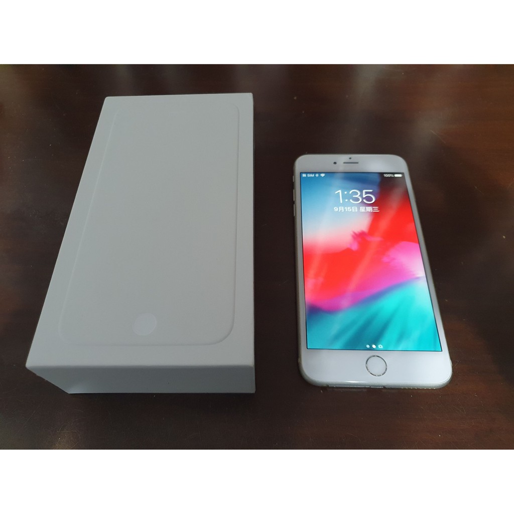 Apple iphone 6 plus 64G 太空灰 完整盒裝 回原廠換過電池 螢幕無發黃 近全新