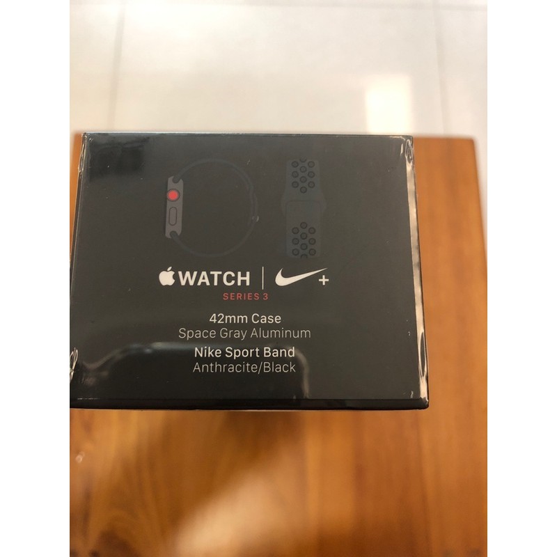 全新未拆封 Apple Watch Series 3 GPS+LTE 行動網路 Nike 42mm 太空灰色鋁金屬錶殼