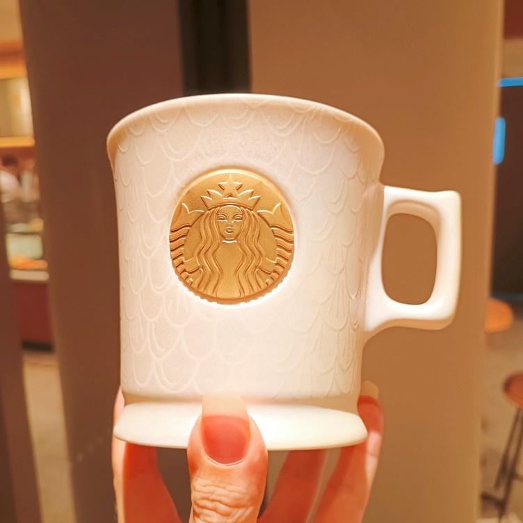 現貨-星巴克杯子50週年414ml魚鱗紋銅色印章馬克杯經典女神陶瓷咖啡杯