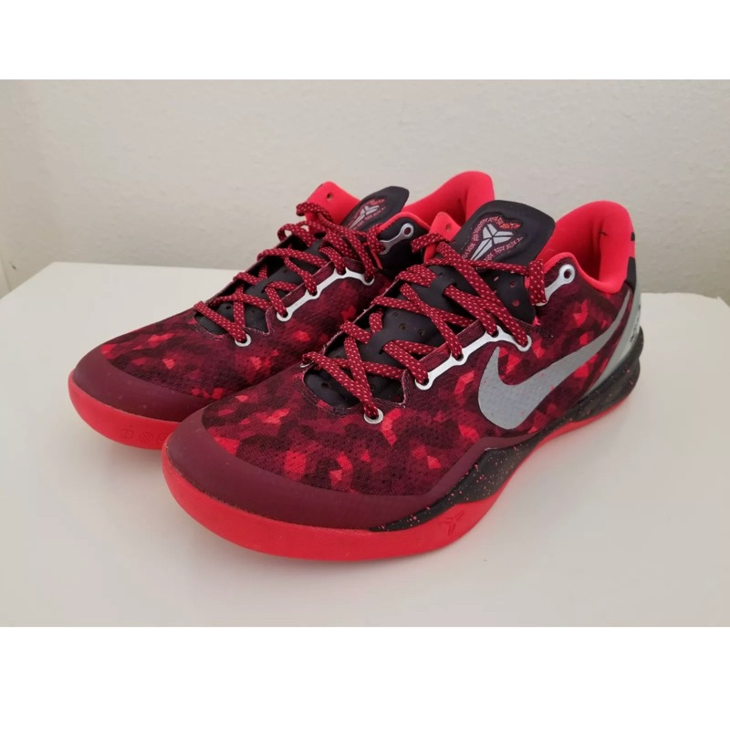 Kobe 8 紅蛇（羅睿琦）