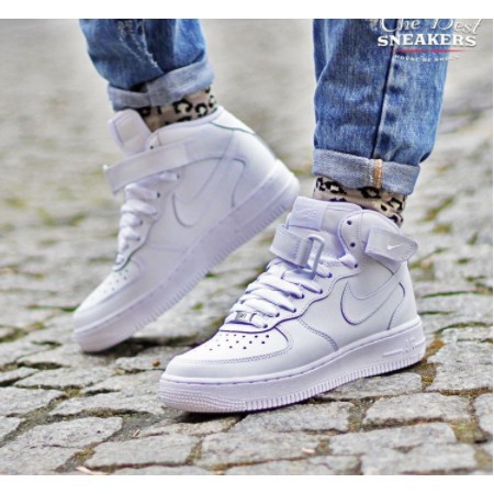 Nike Wmns Air Force 1 Mid 07 Le 全白基本款中筒時尚穿搭 蝦皮購物