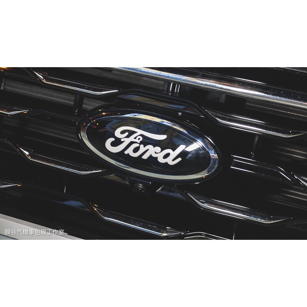 [膜谷包膜工作室] Ford 福特  Kuga 一般款 (非STLINE 前後車標膜 改色 改裝 卡夢 反光 一對
