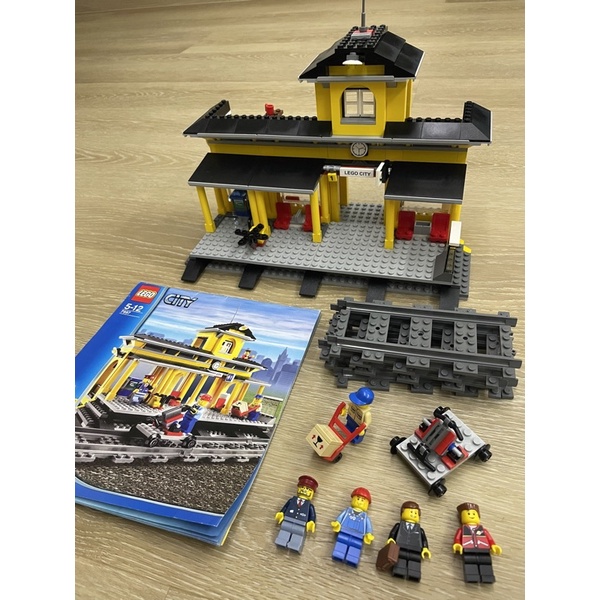 LEGO 7997 二手樂高 黃色火車站 可面交