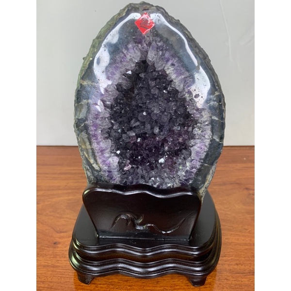 雲城水晶-小金型紫水晶洞，紫色，原皮，超級美紫邊瑪瑙壁 洞深5-6公分