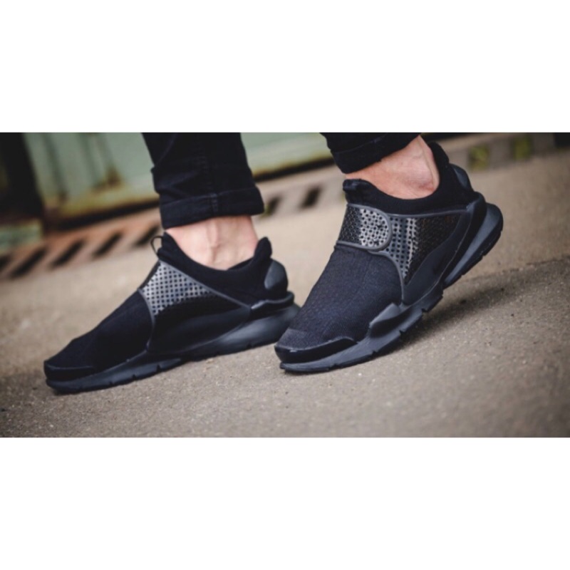 Nike Sock Dart Triple black(全尺碼原廠公司貨）