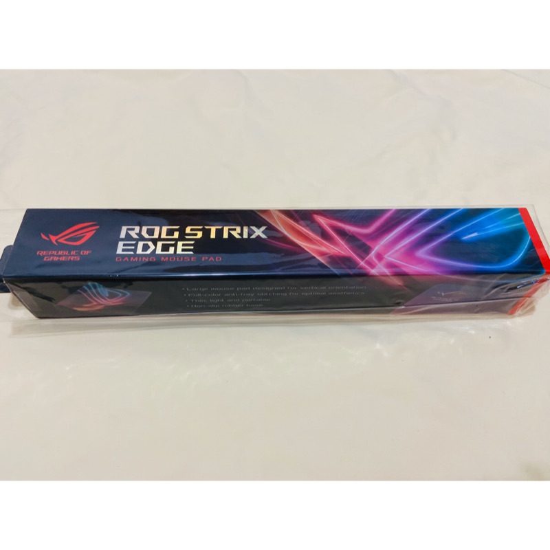 華碩 ROG Strix Edge 直版電競滑鼠墊