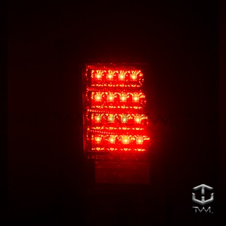 台灣之光 全新TOYOTA SCION BB 04 05 06 07年外銷高品質紅白晶鑽超亮方形LED尾燈後燈組 #5
