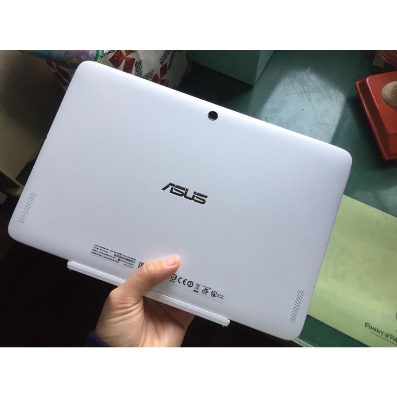 二手 ASUS 10吋 變形筆電 變形金鋼 T100TAF 白 平板電腦 觸控螢幕