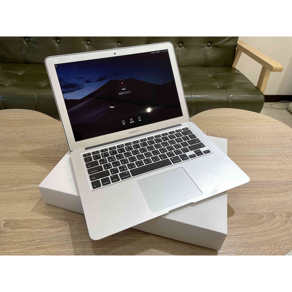 Macbook Air 13" 128G 2016 超便宜 只要9500 !!!