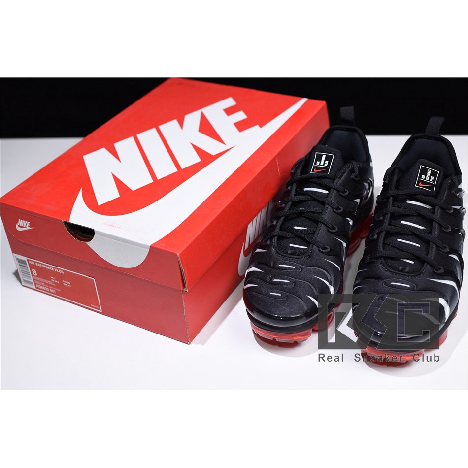 red and white vapormax