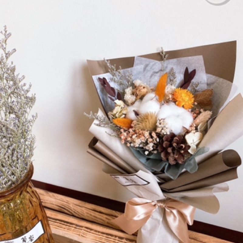 草室 棉花松果乾燥花束畢業 花束 蝦皮購物