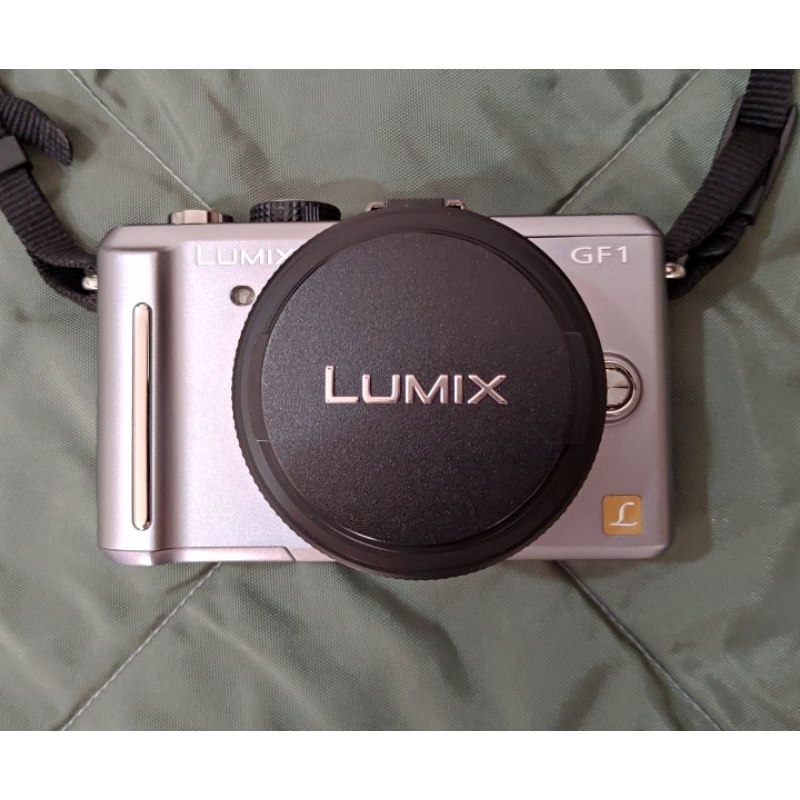 Panasonic Lumix DMC- GF1，H-VS014140鏡頭+ H-H020鏡頭