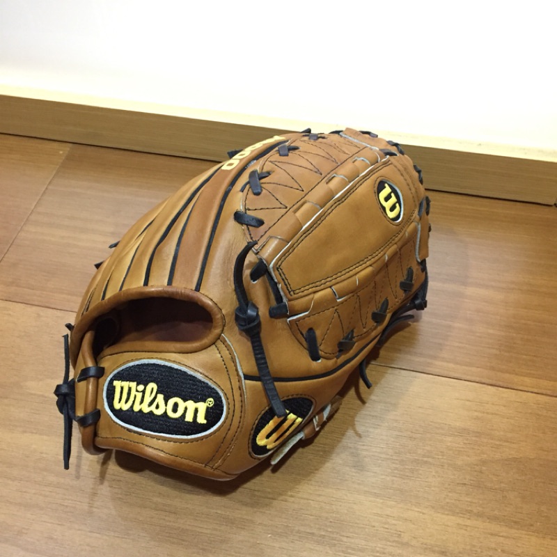 日本製Wilson A2000投手內野手套