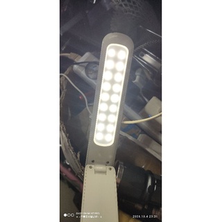 LED 觸摸觸控檯燈 二手沒電源