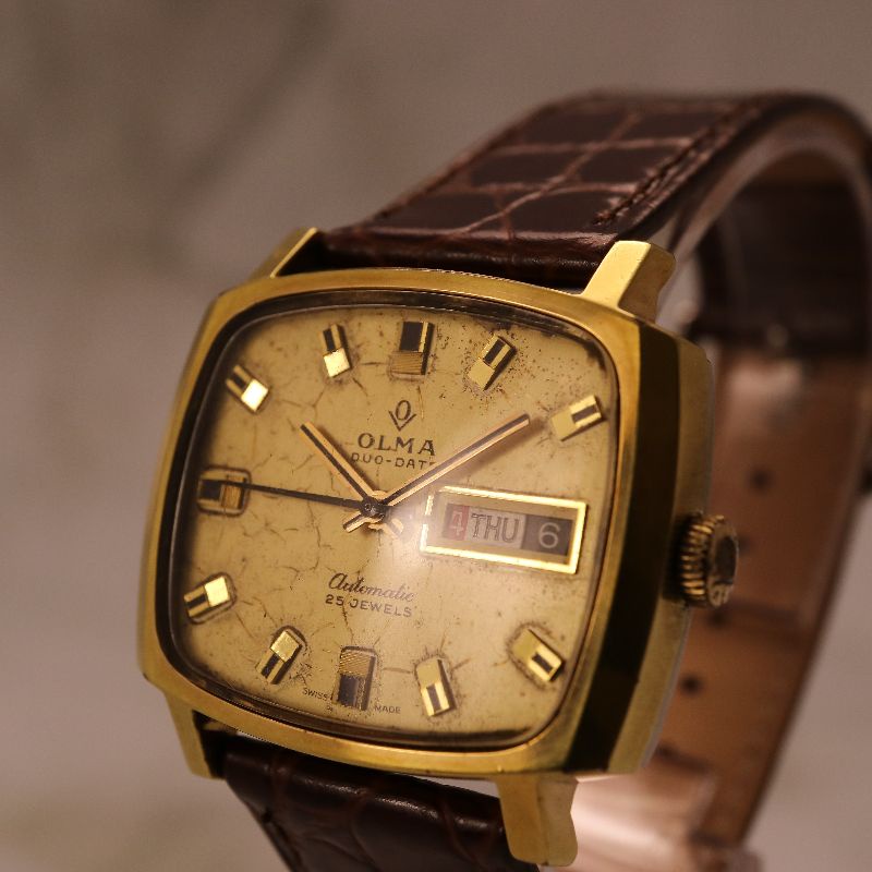 Olma 古董自動上鍊機械錶Duo Date