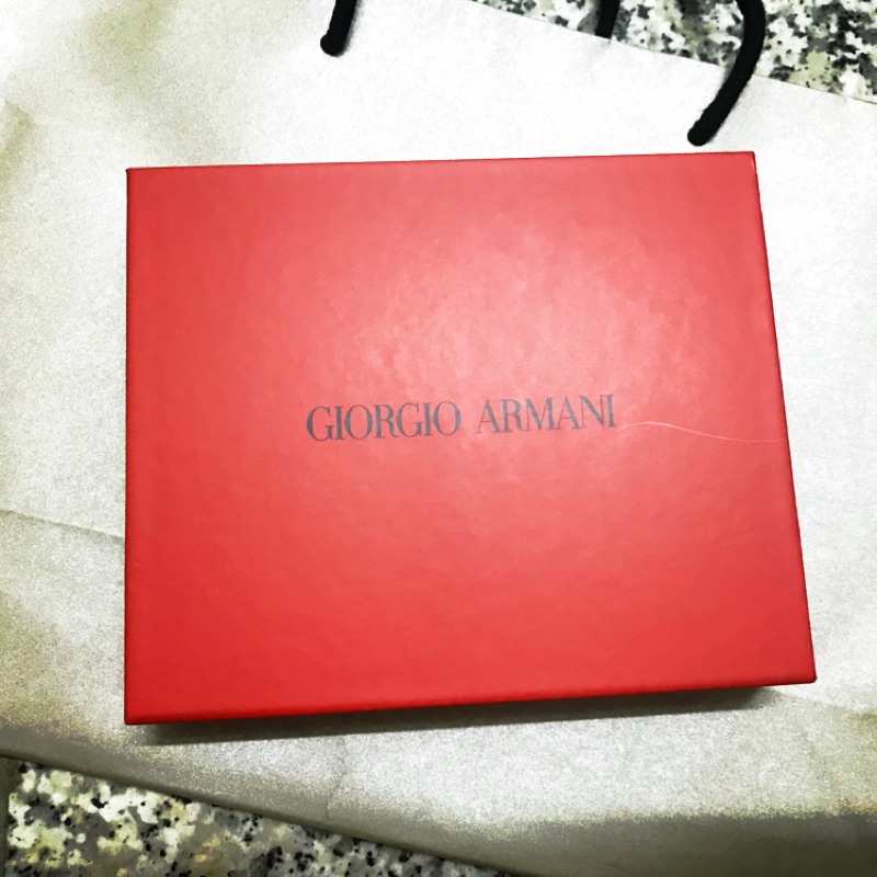 Giorgio Armani 亞曼尼奢華入會禮 高效防護妝前乳 設訂師粉底霜 訂製光智慧保濕精華