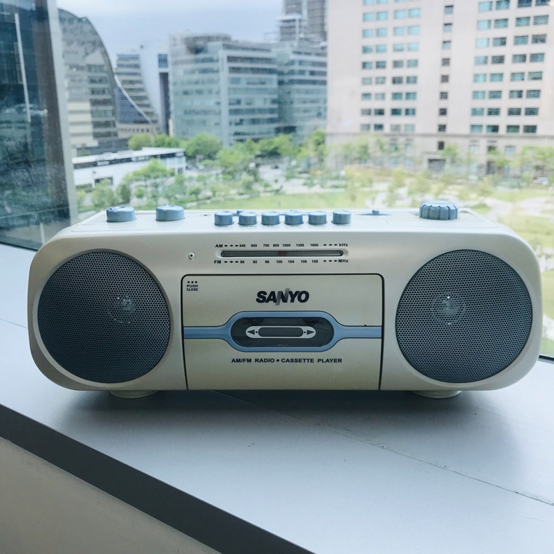 2010年 SANYO白色卡帶收錄音機 復古絕版品
