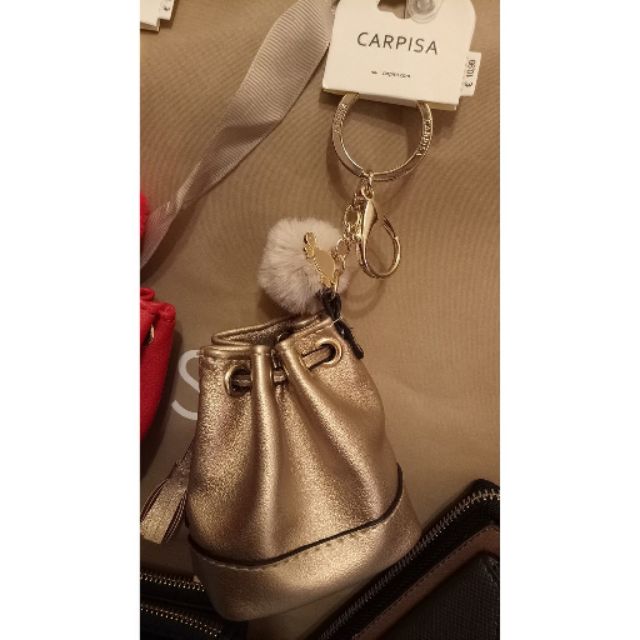 Carpisa義大利國民品牌小烏龜-水桶鑰匙包 只要200元
