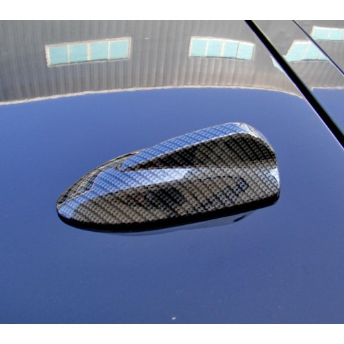 《※金螃蟹※》VOVLO C30 樣式 鯊魚鰭 天線 碳纖紋 Subaru BRZ Outback WRX