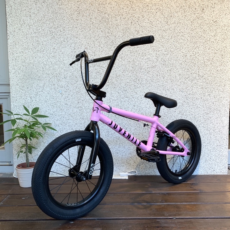 BMX極限單車 特技腳踏車 BMX 美國人氣品牌CULT BMX 型號 Juvi 16吋BMX 消光粉紅 鋁合金車架
