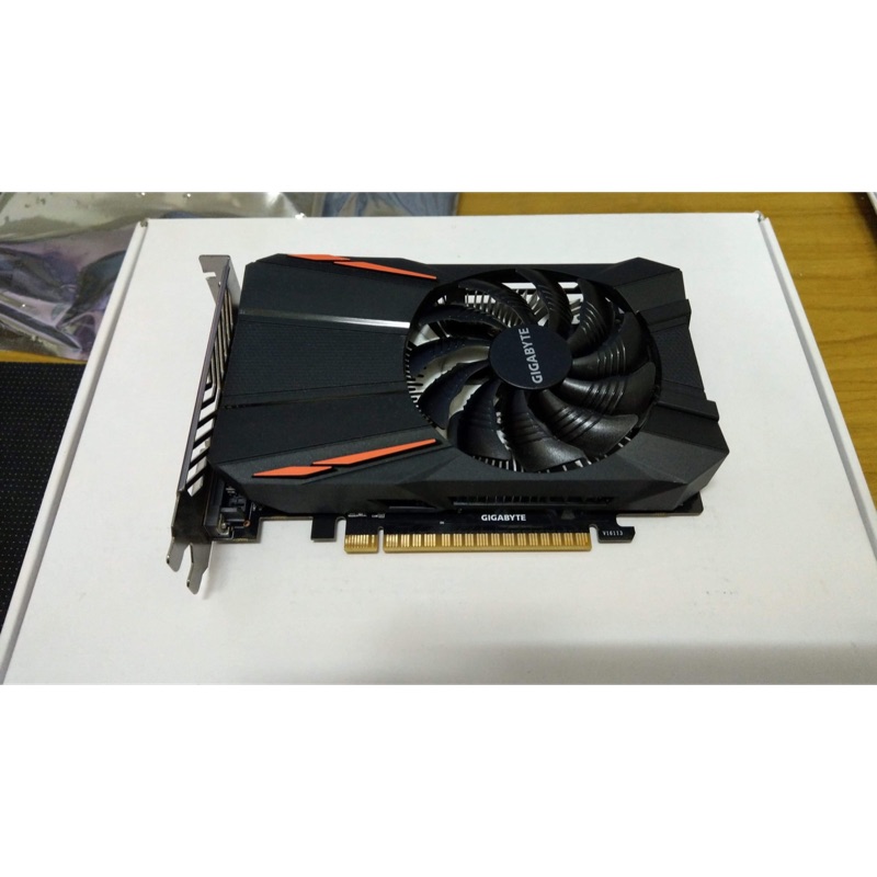 技嘉 Gigabyte GTX1050TI 4G 剛過保 無原盒 自用卡