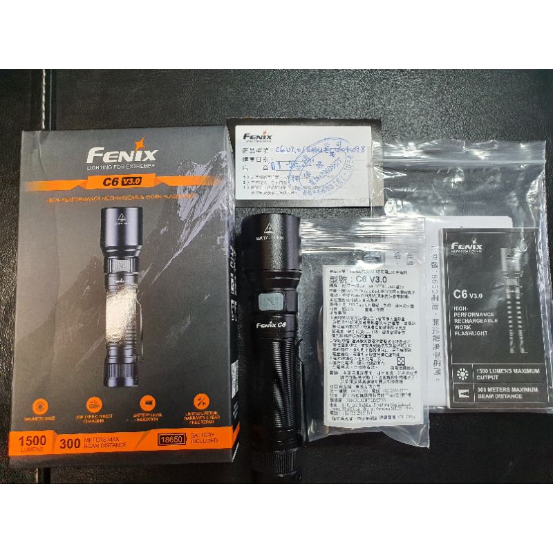 ［業成公司貨］FENIX C6 V3.0 直充手電筒，1500流明/射程300m，尾端磁吸，凸頭18650電池*1自備