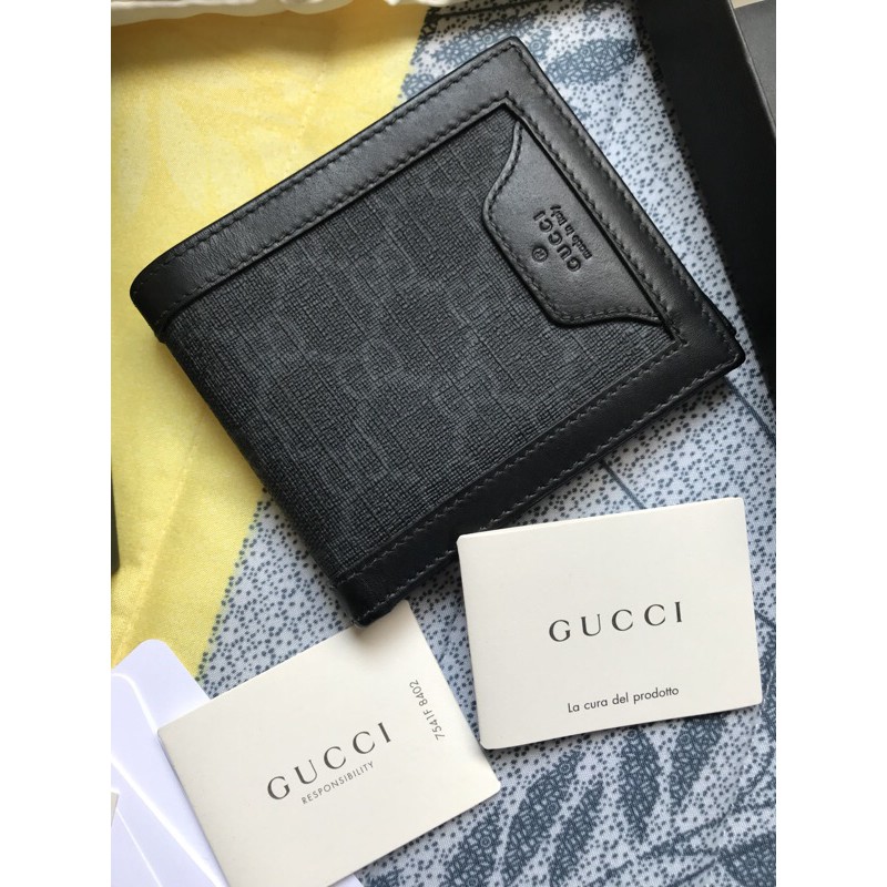 Gucci 正品 男兩折 短夾 二手9成新 華泰 outlet 購入 深藍色