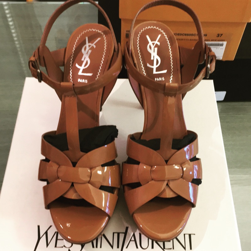 YSL 經典高跟涼鞋