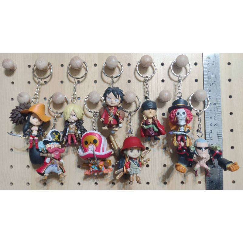 （04/24更新）稀有日版金證航海王萬普公仔鑰匙圈吊飾 Z Film 草帽魯夫一伙九人紅軍裝 索隆 香吉士