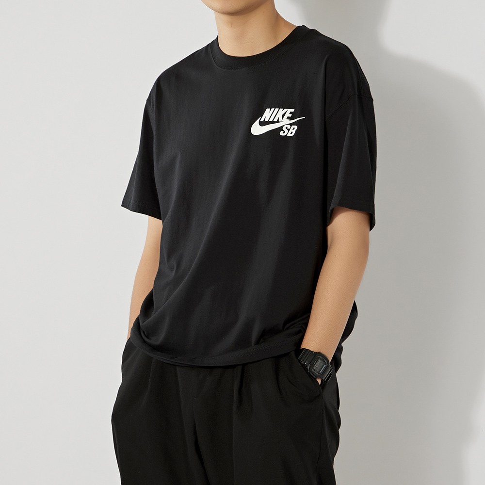 Nike AS M SB Tee Logo 男 黑 基本 簡約 小LOGO 休閒 短袖 DC7818-010