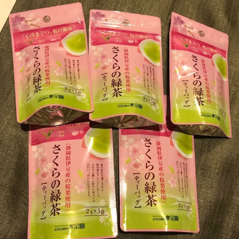 「漫畫物語」日本帶回 青森限定～ 櫻花🌸 風味綠茶  $99/包 2gx5袋