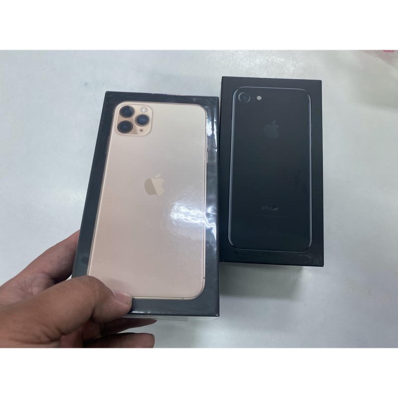 iPhone 11 Pro Max 256G全新未拆