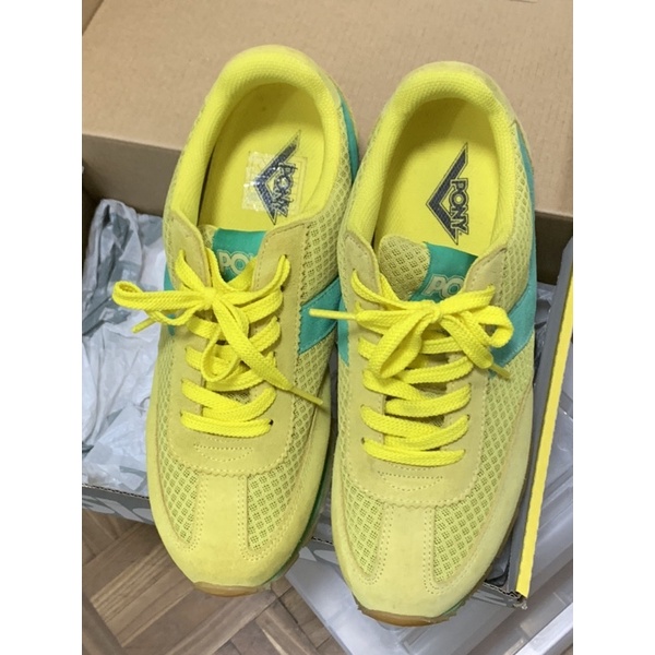 PONY黃色運動鞋24.5