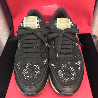 Valentino Rockstud sneaker 蕾絲透膚鉚釘 慢跑鞋 / 綁帶休閒鞋 - 尺寸：36.5