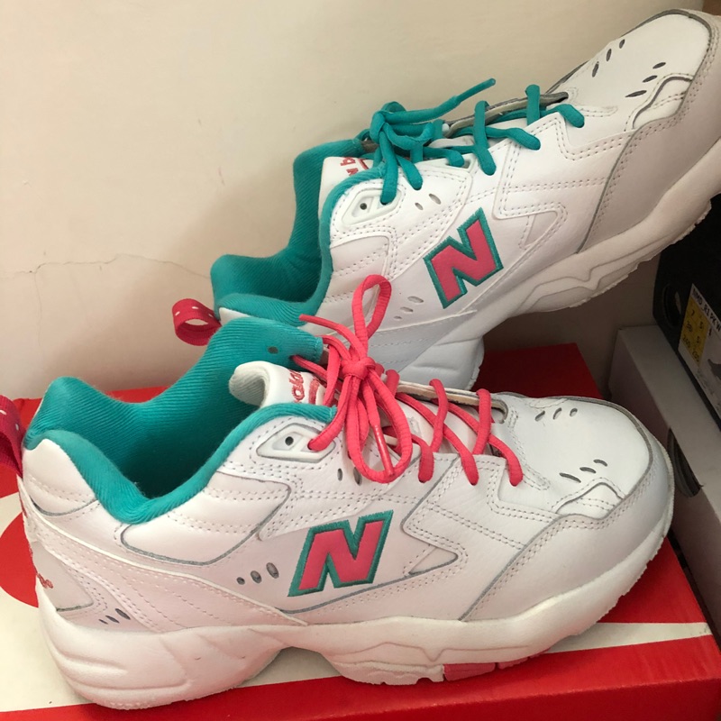 New Balance正貨女老爺鞋24 5 附3色鞋帶 蝦皮 Line購物