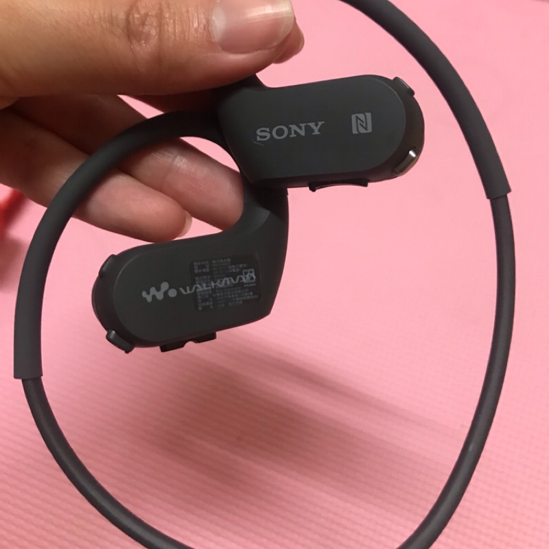 【SONY】WalkmNW-WS623 4GB 防水數位耳機隨身聽(公司貨)
