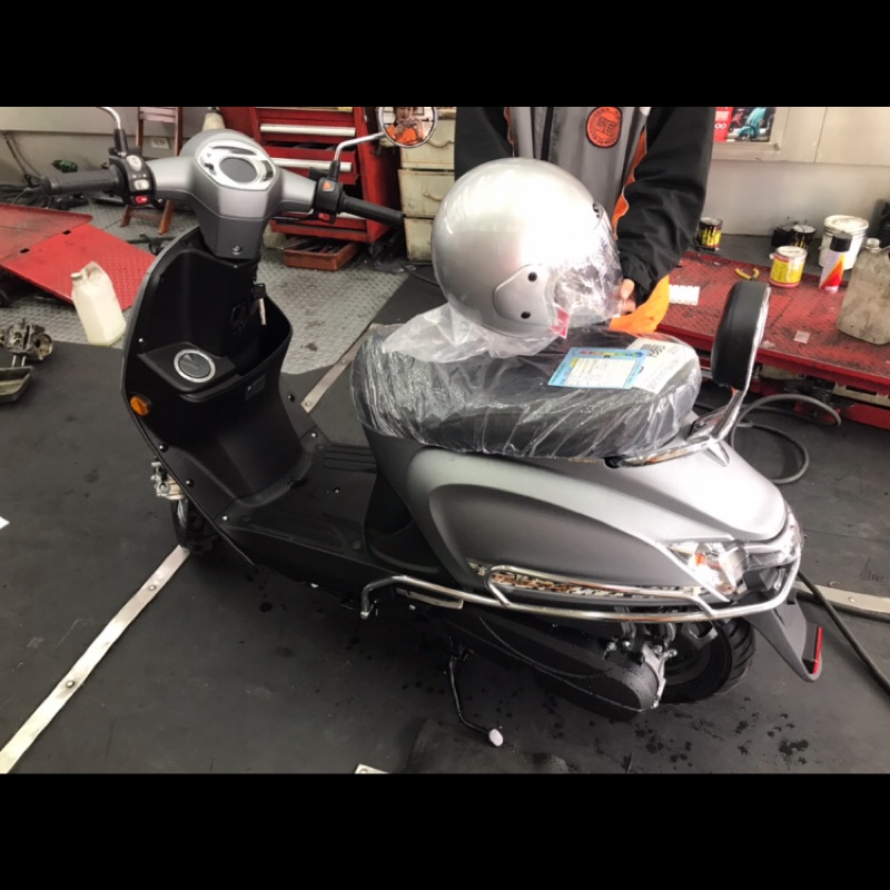 Kymco New Many 125 Noodoe 蝦皮購物