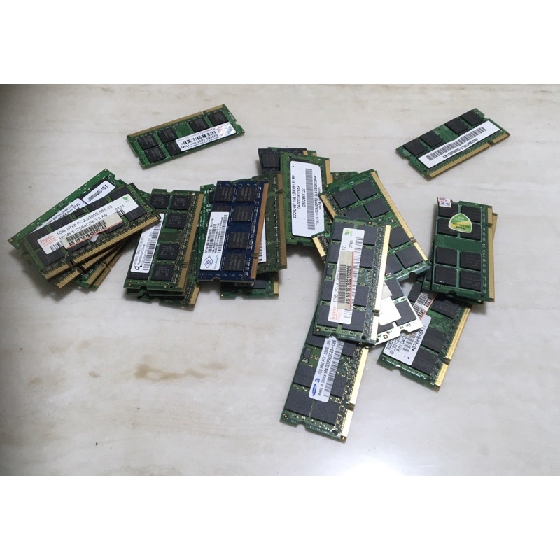 一堆 筆電 記憶體 1G 1GB DDR2(25片一起賣）