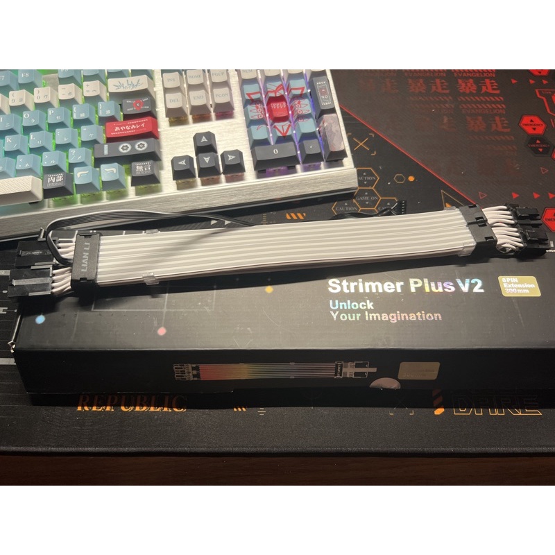 LIANLI聯力 Strimer Plus V2 8Pin