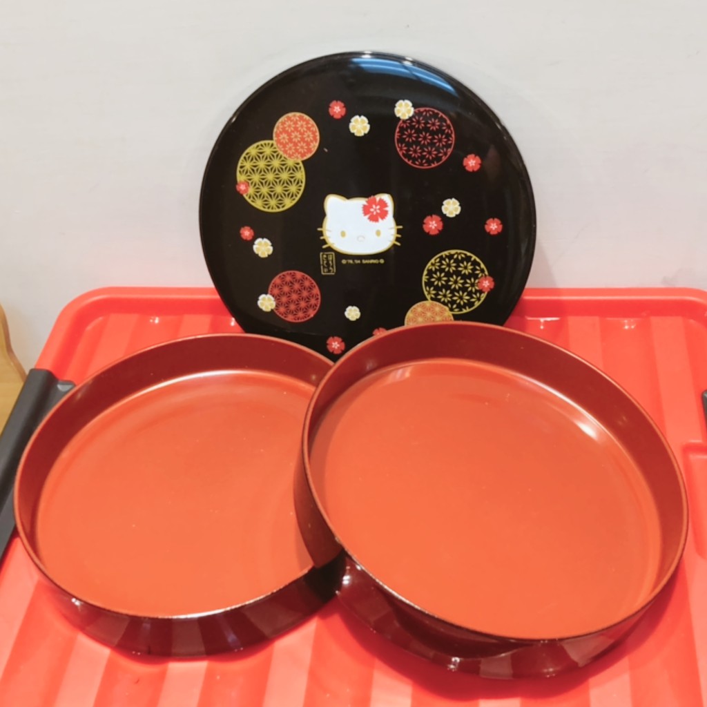 日本進口 HELLO KITTY 收藏品出清 絕版 和風二層糖果盒