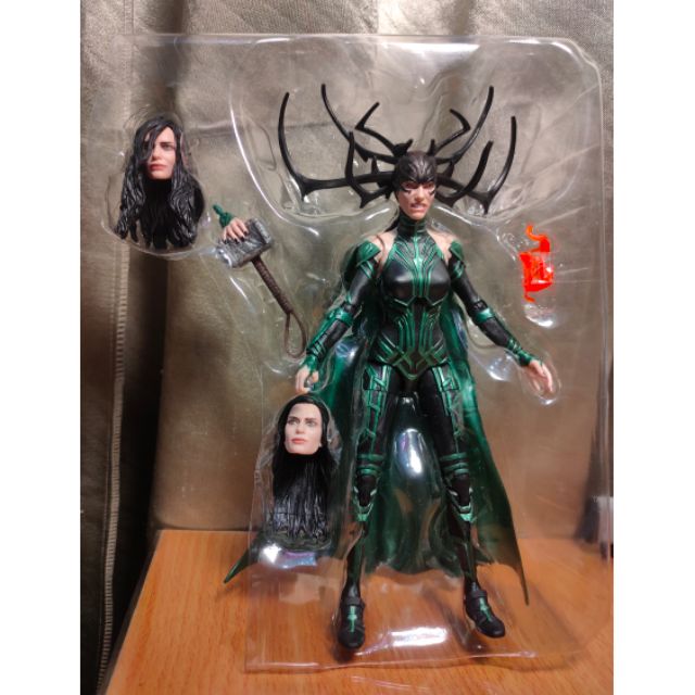 MARVEL LEGENDS  Hela  80週年 冥后 海拉 諸神黃昏