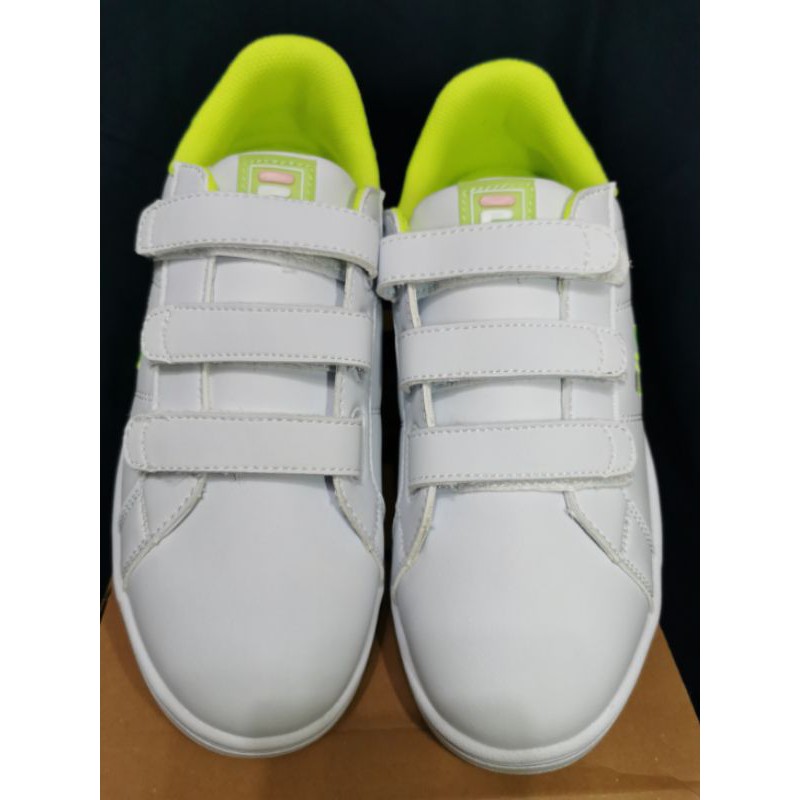FILA全新綠色小白鞋25.5（8.5）