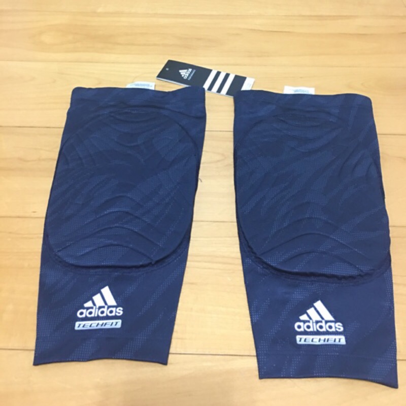 Adidas Techfit Padded Knee Sleeve 運動用 專業護膝 黑 L號(可聊聊詢問各式護具代購)