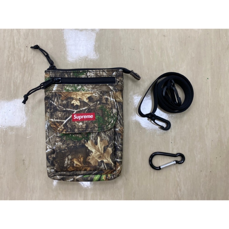 camo supreme shoulder bag