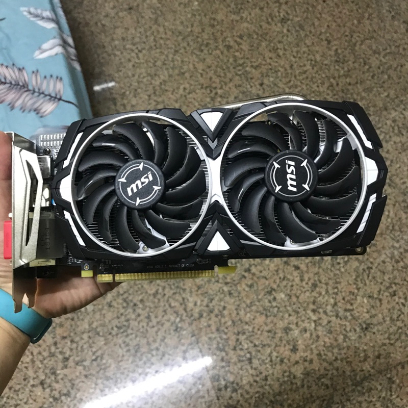 微星MSI RX570 8G 保固內