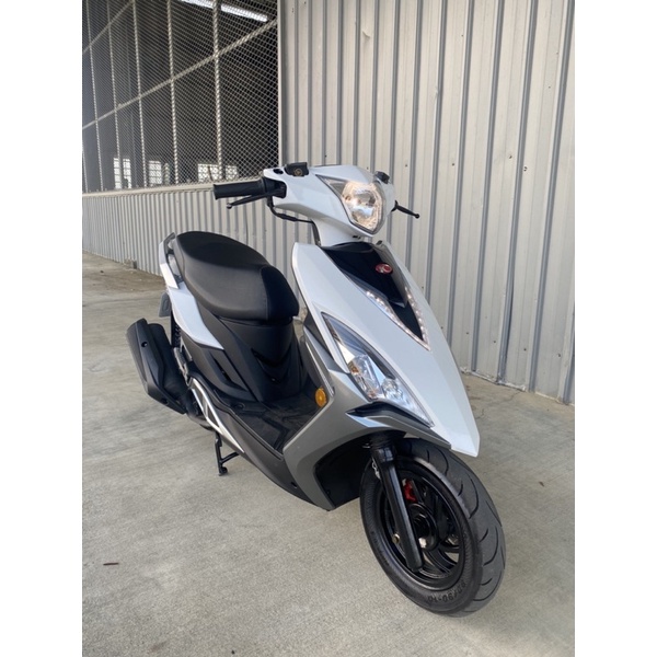 年kymco Vjr 125cc 雙碟高雄岡山二手中古機車可協辦低利分期 蝦皮購物