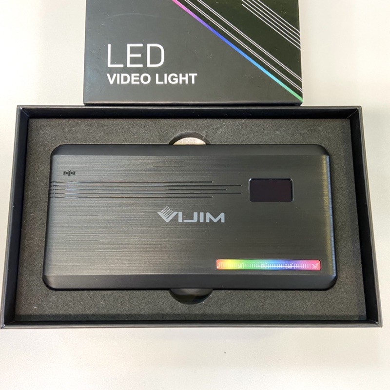 《艾米小舖》Ulanzi VIJIM VL196 RGB全彩補光燈 LED攝影燈 內建鋰電池