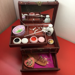 ❤❤️百麗的店💕拜媽祖娘娘七娘母臨水夫人註生娘娘.三公主土地婆等女神之胭脂水粉普度祭祀拜拜用品。